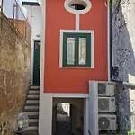 Minisuite F-house Vicino Al Duomo Di Сasa de vacaciones Salerno