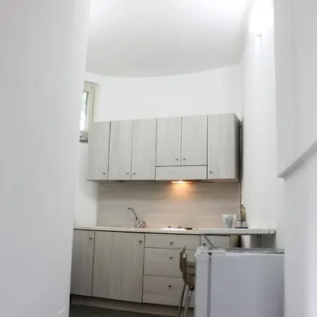 Minisuite F-house Vicino Al Duomo Di *