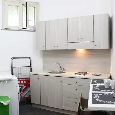 Minisuite F-house Vicino Al Duomo Di * Salerno